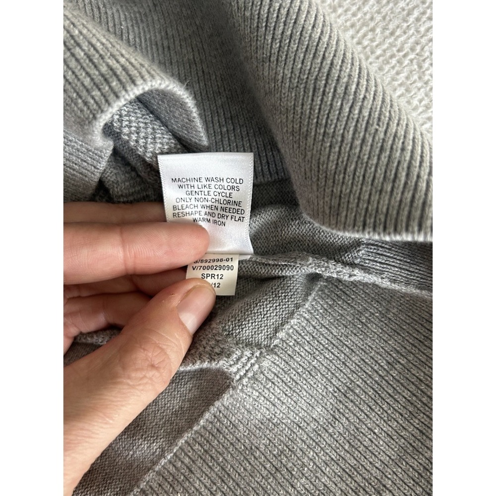 Banana Republic NWT Men's V-Neck Gray Cotton Pullover Sweater Size XL - Picture 6 of 6